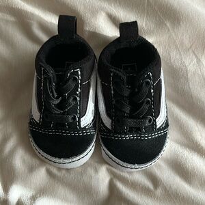 LIKE NEW - Unisex Infant Vans